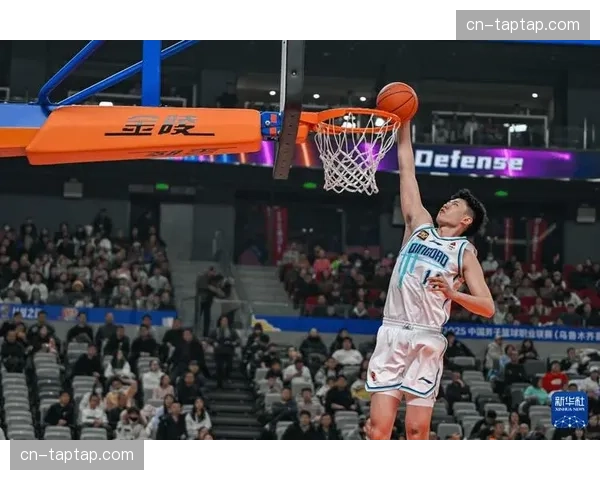 青岛国信冲击前六遇阻 杨瀚森成长速度关乎球队上限 青岛国信冲击前六遇阻 杨瀚森成长速度关乎球队上限