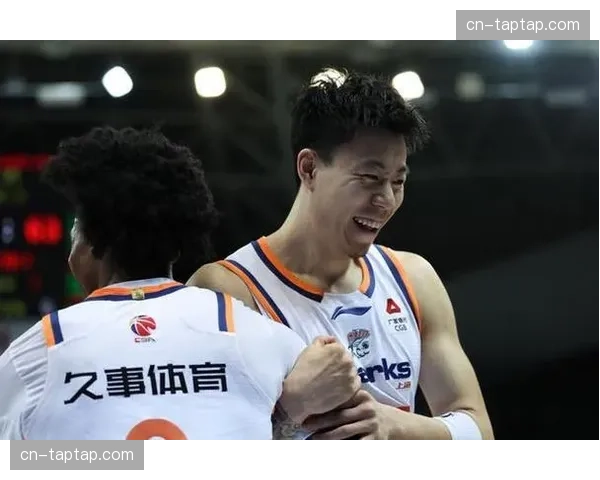 上海队常规赛主场21战全胜创队史纪录，主场优势成季后赛关键变量